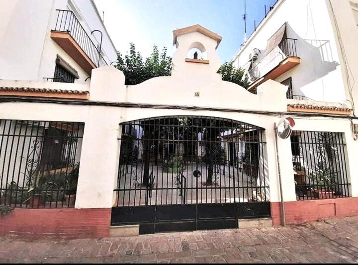 Roberta'S Guest House Sevilla Kültér fotó